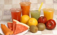 Radikulitas gydomas daržovių ir vaisių sultimis